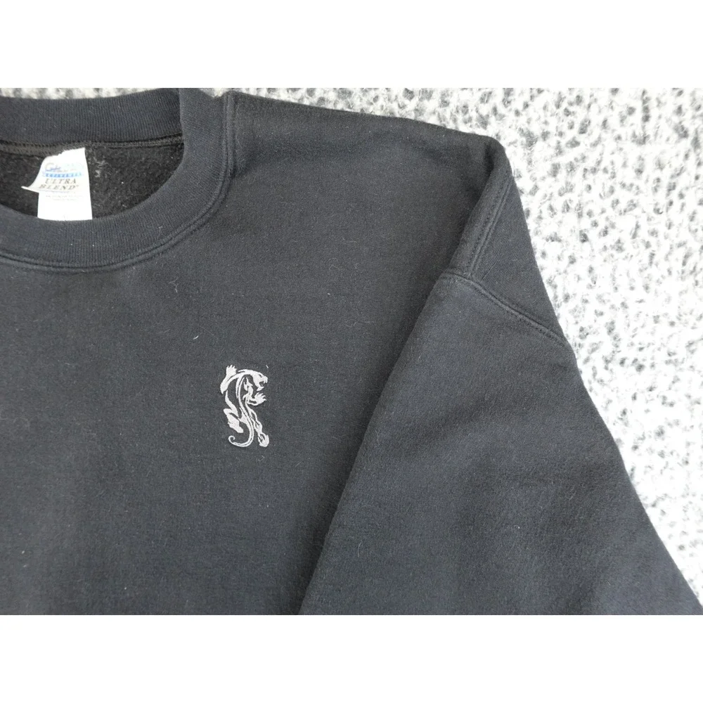 Gildan Ultra Blend Mens XL Black Crewneck‎ Sweatshirt Embroidered Dragon Graphic - Picture 3 of 10